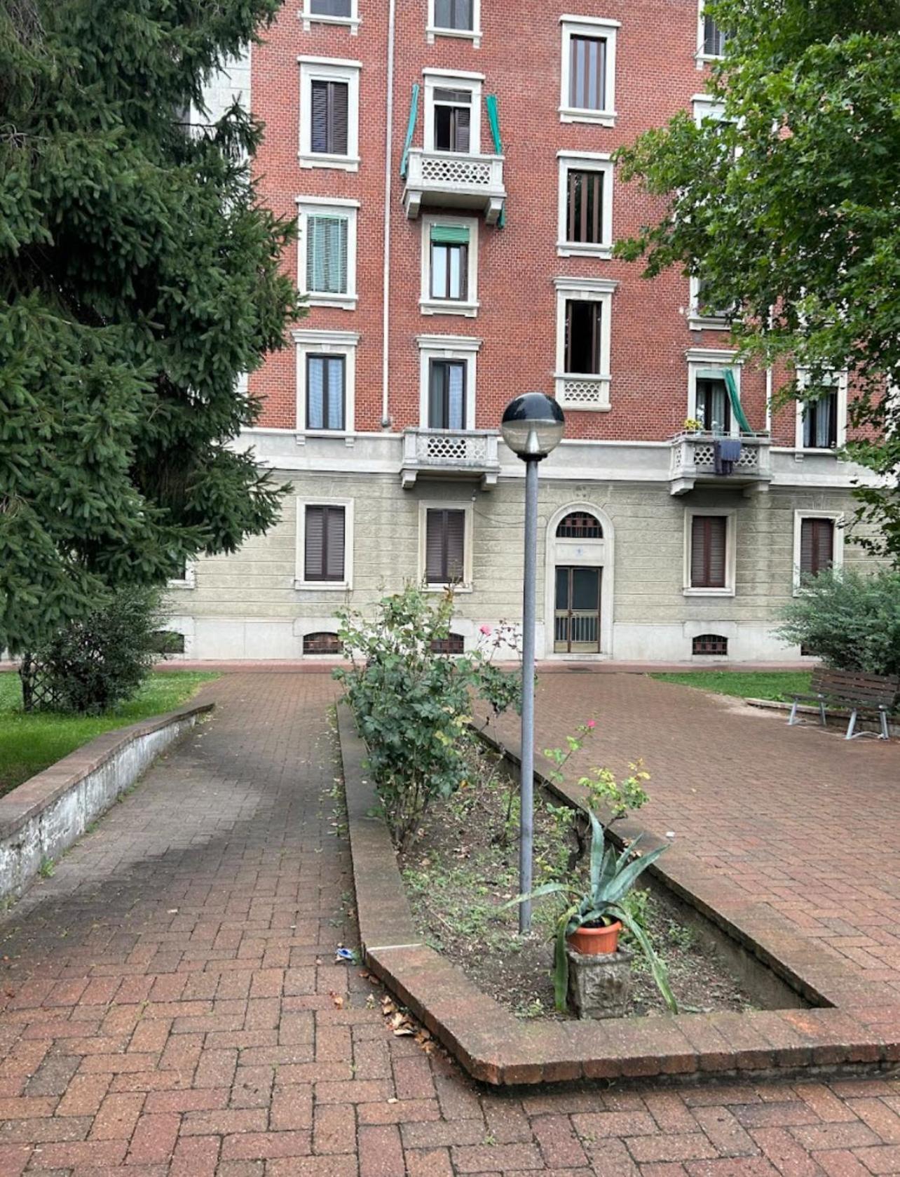 Vsuite Linate Milano Esterno foto